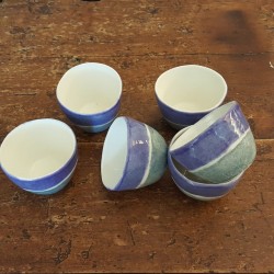 Double-band porcelain coffee cups in blue