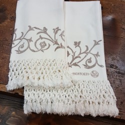 Pair Of Bertozzi barbed fabric cotton towels with fringes