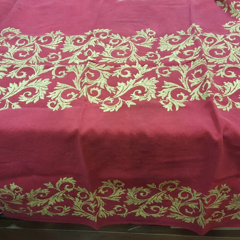 Acanto collection tablecloth in 100% crumpled linen