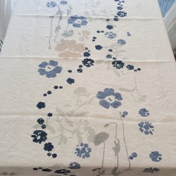 Linen tablecloth l'heure...