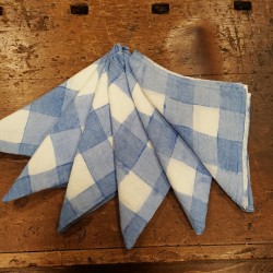 100% Checkered Linen Napkins