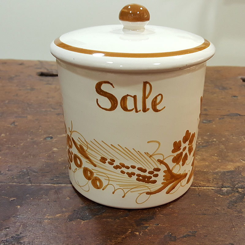 Salt container in ceramic