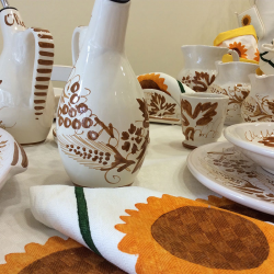 Table service Ceramic decoration sunflowers