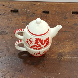 ceramic teapot with cup