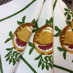 Napkins in linen Decoration Pomegranates