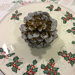 Christmas decoration ceramic tray holly