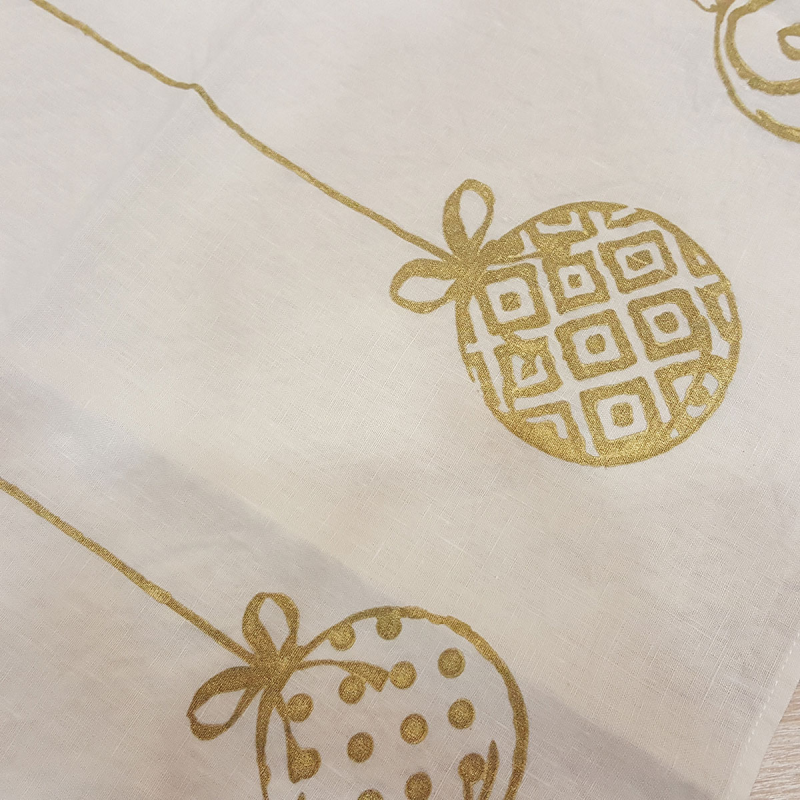 Christmas tablecloth gold decoration