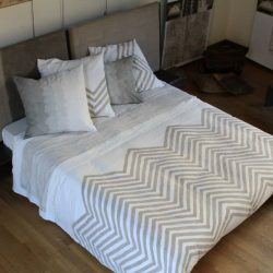 Copriletto in lino linea Chevron