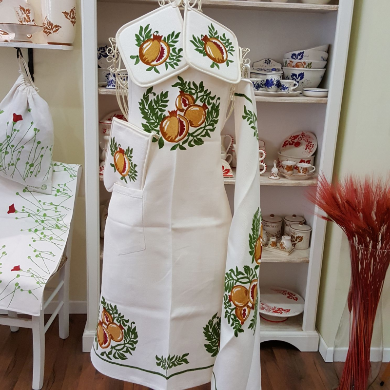 Full kitchen with cotton and linen prints pomegranates