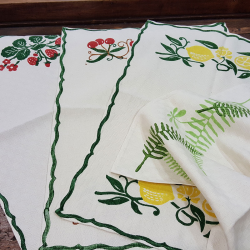 American underplate Tablecloth